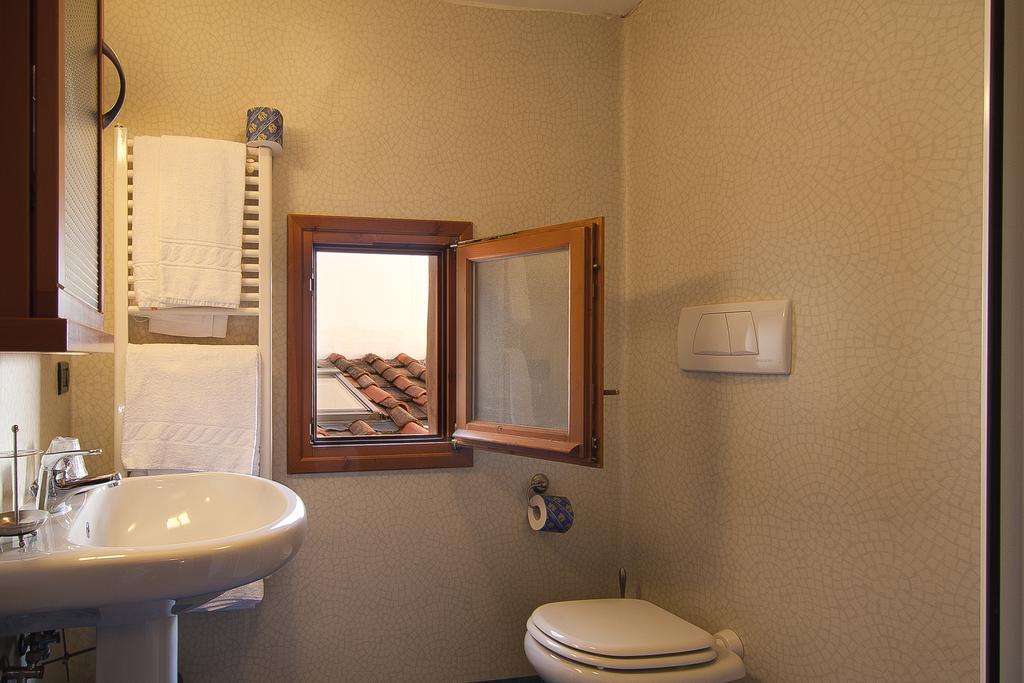 B&B Arco Antico Florence Room photo